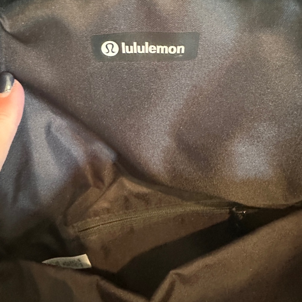 Lululemon All Night Festival Black Bag - Picture 3 of 3